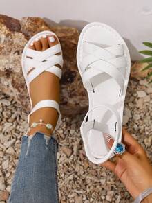 大码女士平底凉鞋，可调节交叉绑带，纯色，百搭，宽松舒适，轻便简约优雅沙滩鞋，2025 女士交叉绑带沙滩凉鞋宽版，春夏穿搭 - 白色 - 查看 4