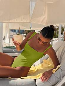 Women's Solid Color Square Neck One-Piece Swimsuit. Designed With A Minimalist Square Neckline And Wide Straps, Radiating Vitality With A Bright Color Tone. - Green - View 2