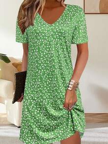 Fashionable Lightweight Elegant Ditsy Floral Dress, Versatile For Casual, Vacation, Work, Home, Travel, Suitable For Sleepwear, Plus Size - Green - View 4