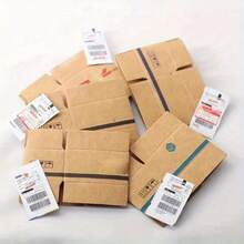 Set Mini Express Carton 1:12 per casa delle bambole, modello delicato, adatto per conservare scene in miniatura, accessori in miniatura, premi creativi, decorazioni regalo a sorpresa - molto adatto per micropaesaggi