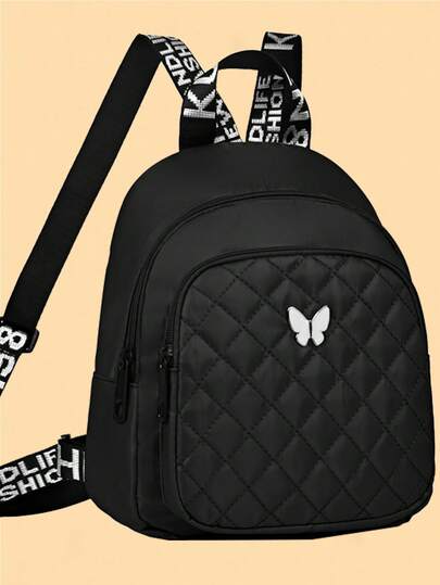 La mochila de moda para mujer para la temporada escolar es adecuada para ir y venir. Viene en varios estilos y tiene un diseño retro.