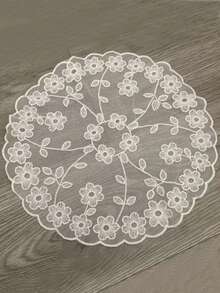 1pc Hollow Out Vintage Lace Tablecloth, With Crochet Floral Pattern - Ideal For Heat-Resistant, Air Fryer Dust Cover And Home Decor Bohemian Lace Placemat