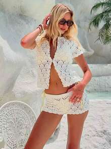 Women's Bodycon Deep V Neck Suit Cropped Cutout Lace Print Design T-Shirt Low Rise Shorts Beach Vacation Seaside Date Shopping - 白色 - 查看 1