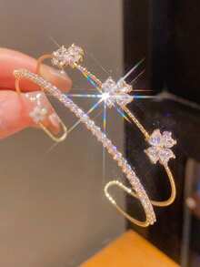 1pc Zirconia Flower Cross Dual-Layer Open Bangle Bracelet, Lightweight Luxury Design, Fashion, Versatile Accessory Suitable For Daily, Party, And Gift Giving - Gold - View 2