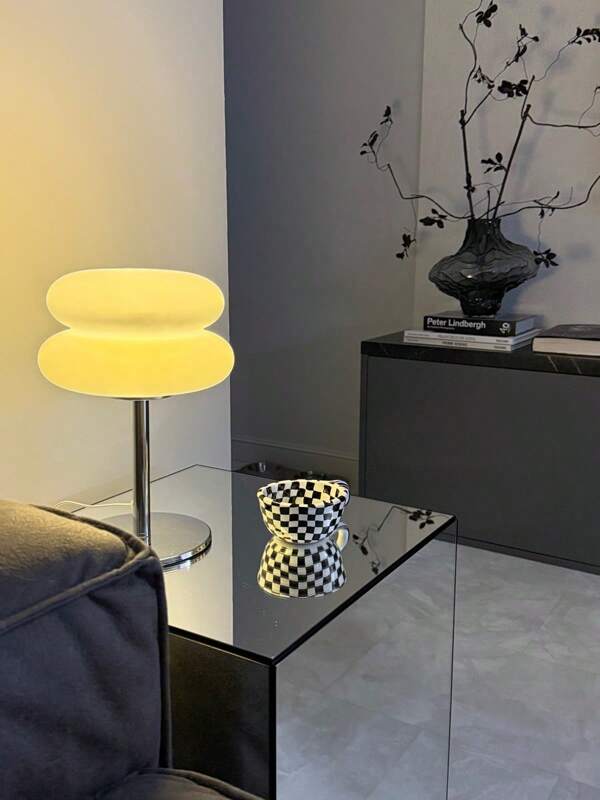 1 Pieza Lámpara de mesa Bauhaus - Luz ajustable, interfaz USB, forma de pan de dos capas, ajuste de botón, adecuada para la sala de estar/comedor/lámpara de mesa LED para dormitorio