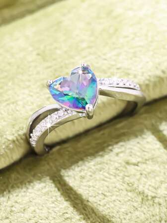 1枚女士时尚简约闪亮椭圆形立方氧化锆戒指，毕业派对、朋友的完美优雅珠宝礼物