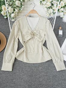 女士法式V领条纹3D蝴蝶结长袖衬衫，新款春夏轻薄防晒衬衫 - 米黃色 - 查看 7
