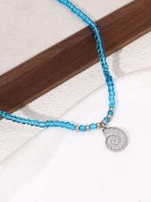 1 Collana con ciondolo a chiocciola marina in acciaio inossidabile, perline di cristallo blu, gioielli da oceano adatti per uso quotidiano, vacanze e feste per le donne
