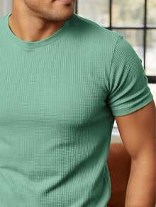 Kit 2 Basic Casual Textured T-Shirt Straight Textured Premium Mesh - Đen và Xanh bạc hà - Xem 3