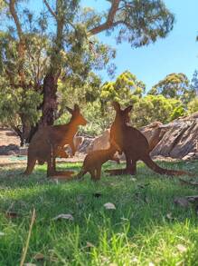 [Rustic Design] 3PCS Rusty Metal Garden Stakes, Rustic Animal Shaped Lawn Decorative Art Statues For Pathway, Sidewalk