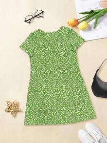 Fashionable Lightweight Elegant Ditsy Floral Dress, Versatile For Casual, Vacation, Work, Home, Travel, Suitable For Sleepwear, Plus Size - Green - View 6