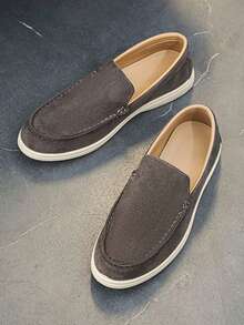 Salkin Mocassins mode homme, chaussures décontractées  de couleur unie, souples, confortables et respirantes, antidérapantes, plates, convenant pour le bureau, les fêtes, les mariages, grandes tailles, printemps/été/automne, plusieurs couleurs disponibles. Remarque : Taille petite, veuillez commander une taille au-dessus. Vieux argent - Gris foncé - Voir 10