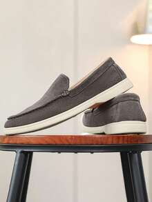 Salkin Mocassins mode homme, chaussures décontractées  de couleur unie, souples, confortables et respirantes, antidérapantes, plates, convenant pour le bureau, les fêtes, les mariages, grandes tailles, printemps/été/automne, plusieurs couleurs disponibles. Remarque : Taille petite, veuillez commander une taille au-dessus. Vieux argent - Gris foncé - Voir 5