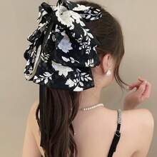 1 Hot Selling Exquisite Antique Style Flower Printed Ribbon Bow Plastic Hair Clip, Simple And Fashionable Large Hair Clip, Anti Slip Ponytail Buckle Hair Accessory, Birthday Banquet, Vacation Beach - A Fashionable Thing For Girls In Extra Rooms - màu đen - Xem 1