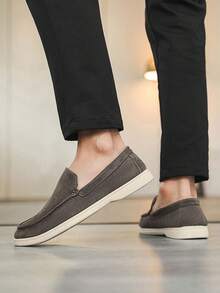 Salkin Mocassins mode homme, chaussures décontractées  de couleur unie, souples, confortables et respirantes, antidérapantes, plates, convenant pour le bureau, les fêtes, les mariages, grandes tailles, printemps/été/automne, plusieurs couleurs disponibles. Remarque : Taille petite, veuillez commander une taille au-dessus. Vieux argent - Gris foncé - Voir 11