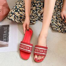 Women Athletic & Outdoor Sandals & Slides - 紅色 - 查看 2