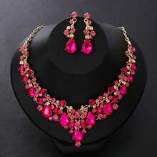 1 Set: 1 Pair Earrings + 1 Necklace With Flower Design, Elegant Vintage Style, Sparkling Diamond Jewelry Set For Women, Suitable For Party, Gift For Girl/Lady