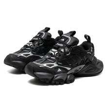 Adidas XLG RUNNER DELUXE 男女款休闲运动鞋，未来科技风格，轻便简约低帮，适合日常穿着、运动、旅行 IH0070 - 黑色/銀色 - 查看 3
