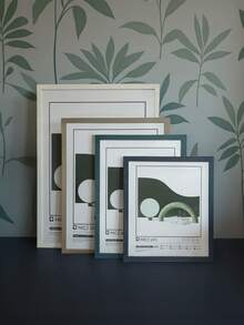 A Simple Photo Frame For Hanging On The Wall In Four Sizes And Colors: 50x60cm/50x70cm/60x80cm/70x100cm