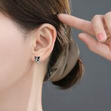 1 Piece Of Sterling Silver New Black Bow Earrings For Women With Micro-Inlay Design Classic Fashion Temperament Sweet Earrings