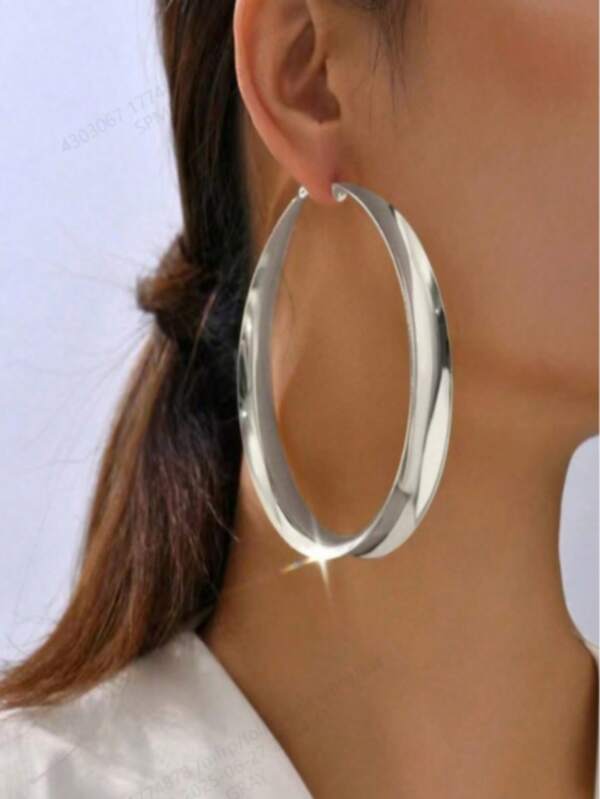 1 Pair Women's Exaggerated Versatile High-End Luxury Minimalist Style Extra Large Hoop Earrings