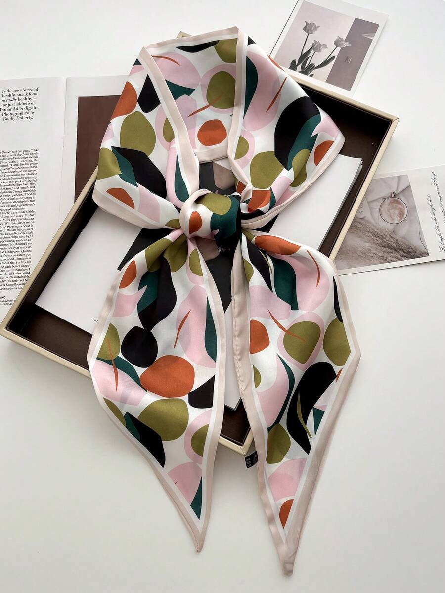 1条双面马链印花缎面围巾，适用于连衣裙、短裤、腰带、包包、帽子、丝带、腰带等。 - 粉紅塗鴉 - 查看 1