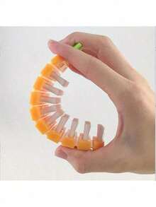 1/2/3pcs Carrot Shaped Brush, Kitchen Vegetable Fruit Cleaning Brush, Kitchen Filter Dirt Cleaning Brush, Suitable For Kitchen Use, Kitchen Essential