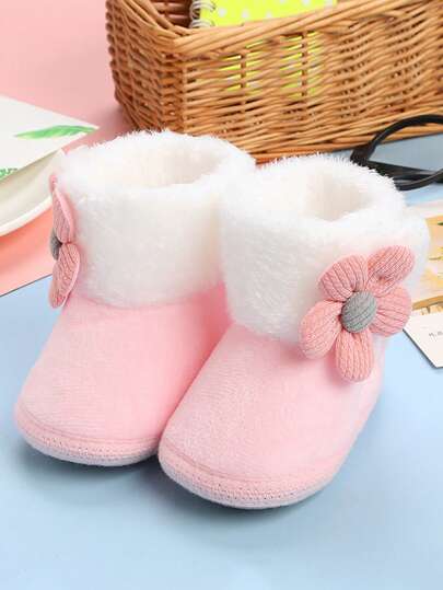 1 par de botas para bebés, botas de presion y tiña en otoño e invierno, diseño de flor de dibujos animados lindos, adecuado para aprender a caminar con antideslizante Indoor en interiores, zapatillas planas suaves para niños pequeños