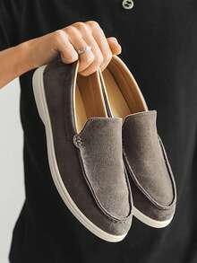 Salkin Mocassins mode homme, chaussures décontractées  de couleur unie, souples, confortables et respirantes, antidérapantes, plates, convenant pour le bureau, les fêtes, les mariages, grandes tailles, printemps/été/automne, plusieurs couleurs disponibles. Remarque : Taille petite, veuillez commander une taille au-dessus. Vieux argent - Gris foncé - Voir 12