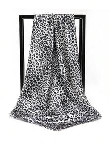 1 件豹纹仿丝围巾休闲女士头巾，适合日常佩戴