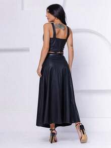 Conjunto de couro saia com cinto cropped com bojo Rodeio - Preto - Visão 2