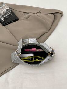 Bolso de hombro cruzado con capacidad grande estilo francés 2025 con diseño de parches de patrón de piel de serpiente - Plateado - Ver 8