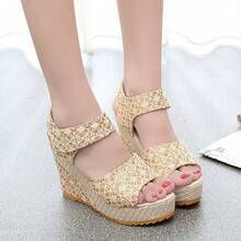 Women Flat Sandals