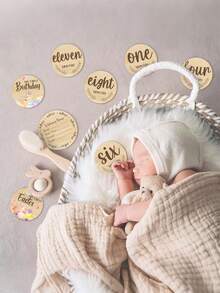 11件套 - 宝宝成长里程碑摄影道具：10个双面木质里程碑圆盘和1个单面“欢迎回家”纪念木板。非常适合用于新生儿公告、婴儿派对礼物、第一个里程碑庆祝活动、摄影道具、孕期纪念品、宝宝成长里程碑以及婴儿派对回礼。 - 彩色 - 查看 5