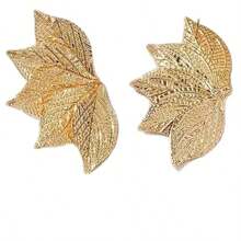 1 Pair Elegant Leaf Earrings For Women, Luxury Nature Sytle Stud Earrings, Jewelry Suitable For Webbing Dress, Festivals, Parties Wear