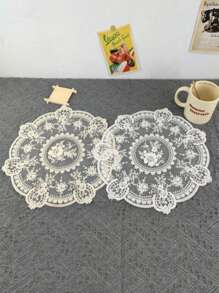 1pc, Exquisite Round Lace Tablecloth-Unique Hollow Design With Crochet Flower Pattern, Thermal Insulation, Woven Materials, Multifunctional Table Mats, Coasters, Placemats-Retro Style, Bedside Table Decoration, Dust Cover, Room Decoration Lace Tablecloth, Mother's Day Gift.