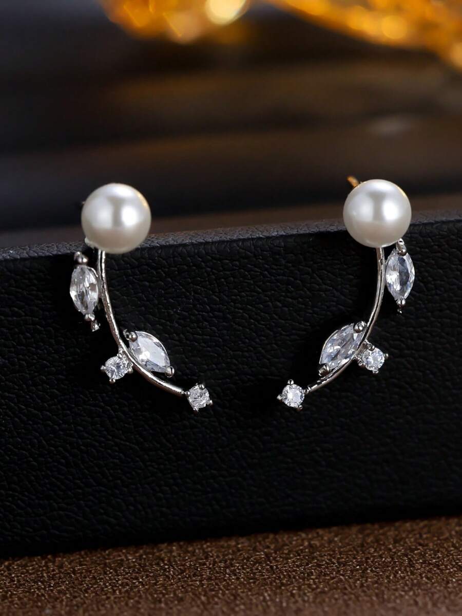 1 对经典优雅叶形人造珍珠耳环，适合女士日常、派对、节日佩戴