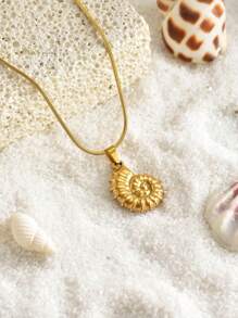 1 Peça Colar Elegante e Luxuoso com Pingentes em Forma de Tartaruga do Mar, Estrela-do-Mar e Concha, Banhado a Ouro 18K, Aço Inoxidável, À Prova D'água, Elegante e Versátil, Adequado para Mulheres