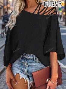 Blusa de hombros descubiertos y con mangas acampanadas para mujeres de talla grande