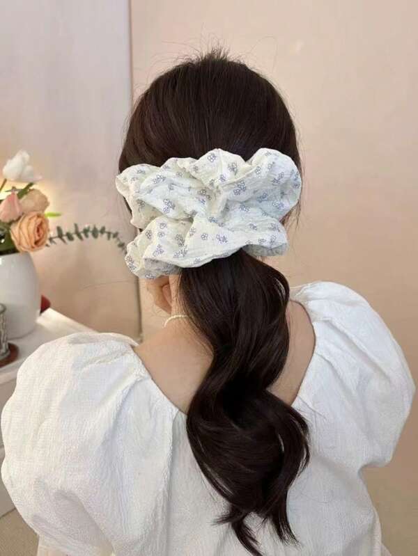 Scrunchies enrollados de color azul fresco con estampado de flores de gasa, accesorios elegantes para el cabello