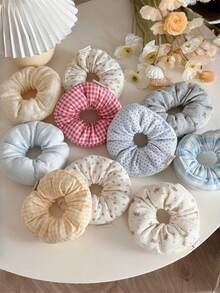1 pièce Chouchou rembourré à motifs mignons et doux pour femmes en été, à pois multicolores, carreaux, nœud, couleur unie, imprimé floral. Accessoires de cheveux pour queue de cheval, idéal pour la décoration vestimentaire quotidienne, élastiques à cheveux, chouchous, boules de cheveux, pour se laver le visage, accessoire de tête - Multicolore - Voir 1