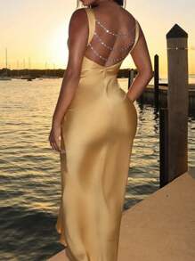 Women's Sexy V-Neck Backless Pearl Chain Decor Dress, Formal Evening Gown, Cocktail, Wedding, Awards Ceremony, Christmas