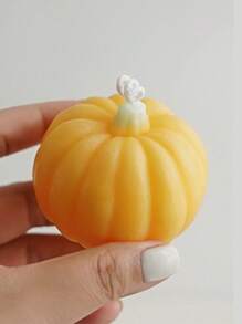 1 pieza Vela con aroma a calabaza en forma de calabaza, adecuada para decoración de Halloween, decoración del hogar, fiestas, mesa de comedor, regalo festivo, cena, banquete/fiesta, relajación/meditación, iluminación ambiental