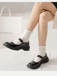 10 pares de meias femininas casuais de cano médio, pretas e brancas, com estampa de fungo, cor sólida, elegantes, versáteis e confortáveis, adequadas para uso diário durante todo o ano
