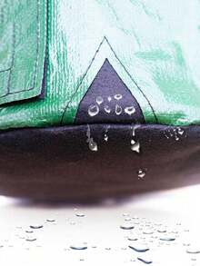 绿色土豆种植袋，带翻盖、手柄和收获窗口 - 加厚 PE 充气织物种植箱，适用于土豆、胡萝卜、洋葱 - 室内和室外花园花盆圆形可堆叠堆肥箱 - 塑料厨房垃圾收集器和存储解决方案，可实现高效的花园垃圾管理土豆种植袋