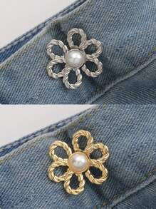 1/2pairs Six-Petal Buckle, Detachable, Invisible Waist Band, Flower Waist Tightener Buckle Pants Pins Collar Buttons Brooch Pins For Women Fashion