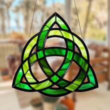 Atrapasol de nudo celta verde afortunado, de 8" x 8" en estilo vitral acrílico, fácil de colgar, sin necesidad de batería, con tema glamoroso familiar