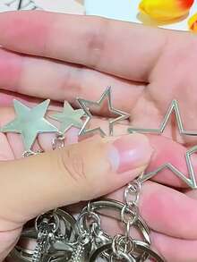 A Unisex Y2K Subculture Guitar And Five-Pointed Star Keychain A Retro Sweet And Cool Niche Bag And Car Pendant. It Serves As A Back-To-School Bag Pendant And A Couple's Keychain. Backpack Decor Keychain For Bag - Black and White - View 9