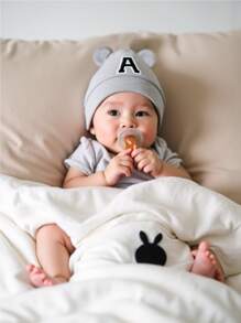 1 pezzo Cappellino da neonato con orecchie di orsetto e 26 lettere, berretto morbido per bambine e bambini in colore unito, copricapo per bambini piccoli, ideale per foto neonati 0-3 mesi