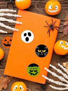 500 pièces Stickers décoratifs d'Halloween de 2,5 cm, motif mignon de citrouilles, chats et fantômes, stickers autocollants, set de stickers thème Halloween adorable pour le DIY, l'emballage cadeau, la décoration de cartes, la décoration de fête, adapté pour la célébration d'Halloween et la décoration de la maison